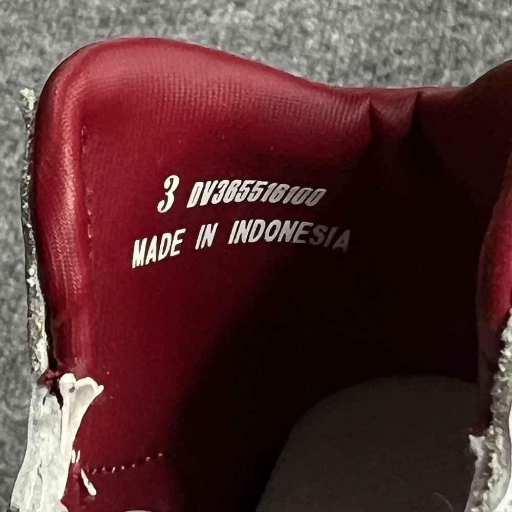 NEW Baby Jordan 1 High 85 Size 3C Toddler Sneakers White Team Red DV3655-161